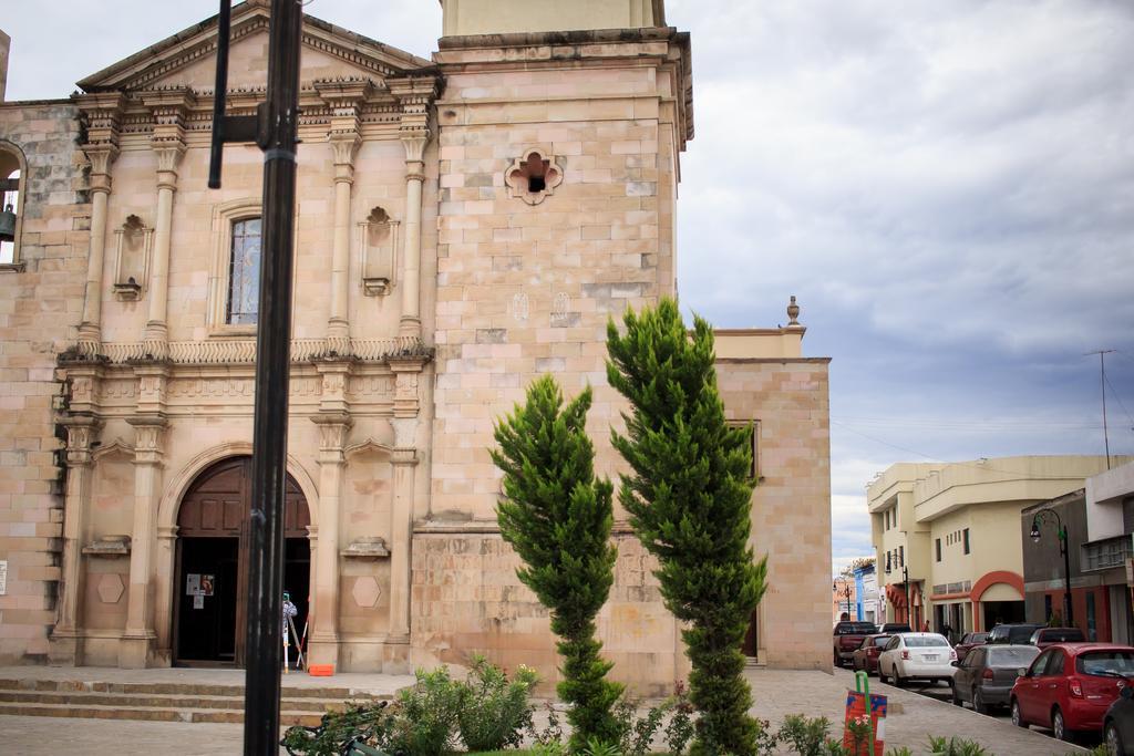 Hotel Guidi Linares Zewnętrze zdjęcie