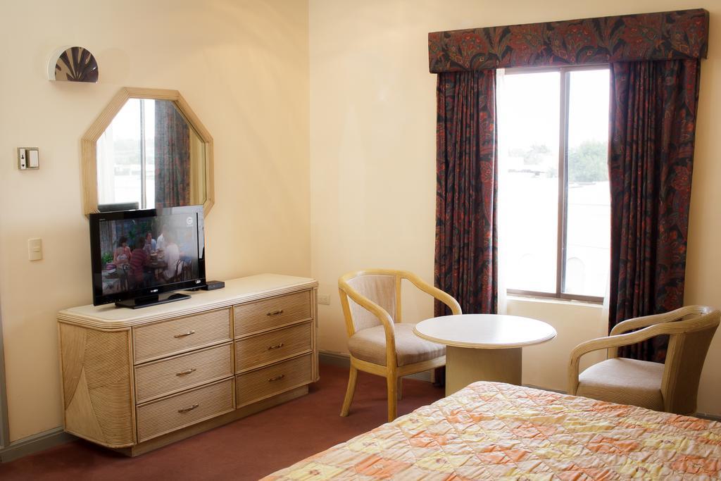 Hotel Guidi Linares Zewnętrze zdjęcie