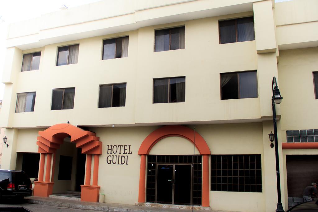Hotel Guidi Linares Zewnętrze zdjęcie