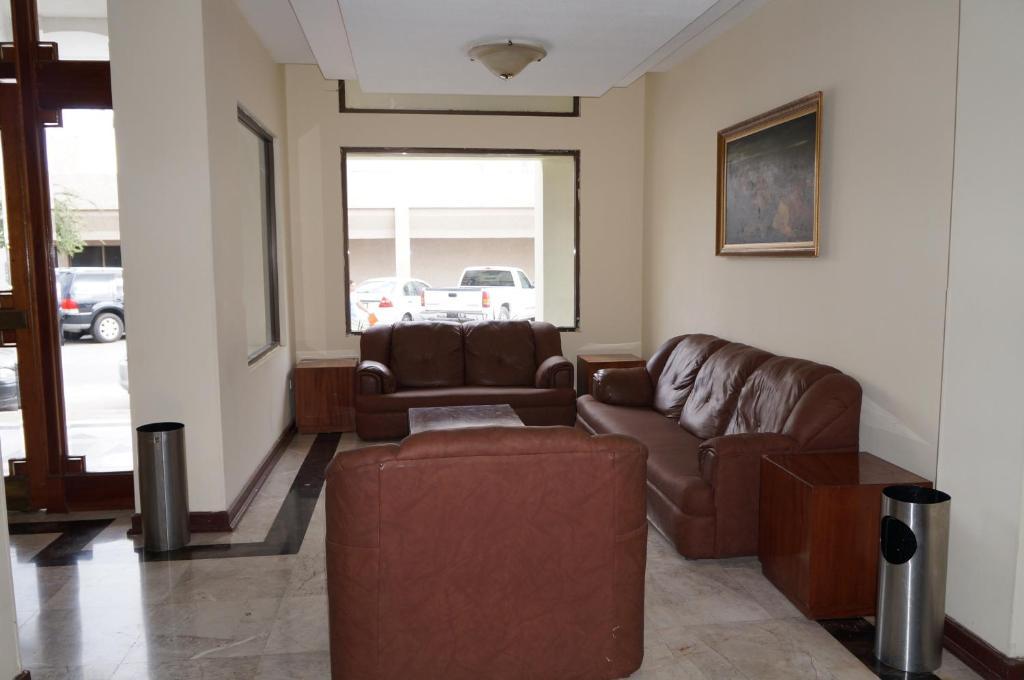 Hotel Guidi Linares Zewnętrze zdjęcie