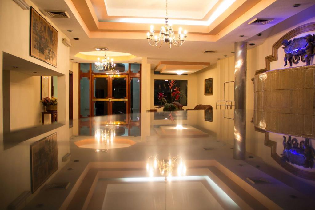 Hotel Guidi Linares Zewnętrze zdjęcie